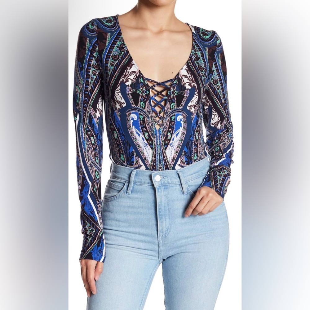 Free People Pick A Place Blue Patterned Long Sleeve Bodysuit - Size S